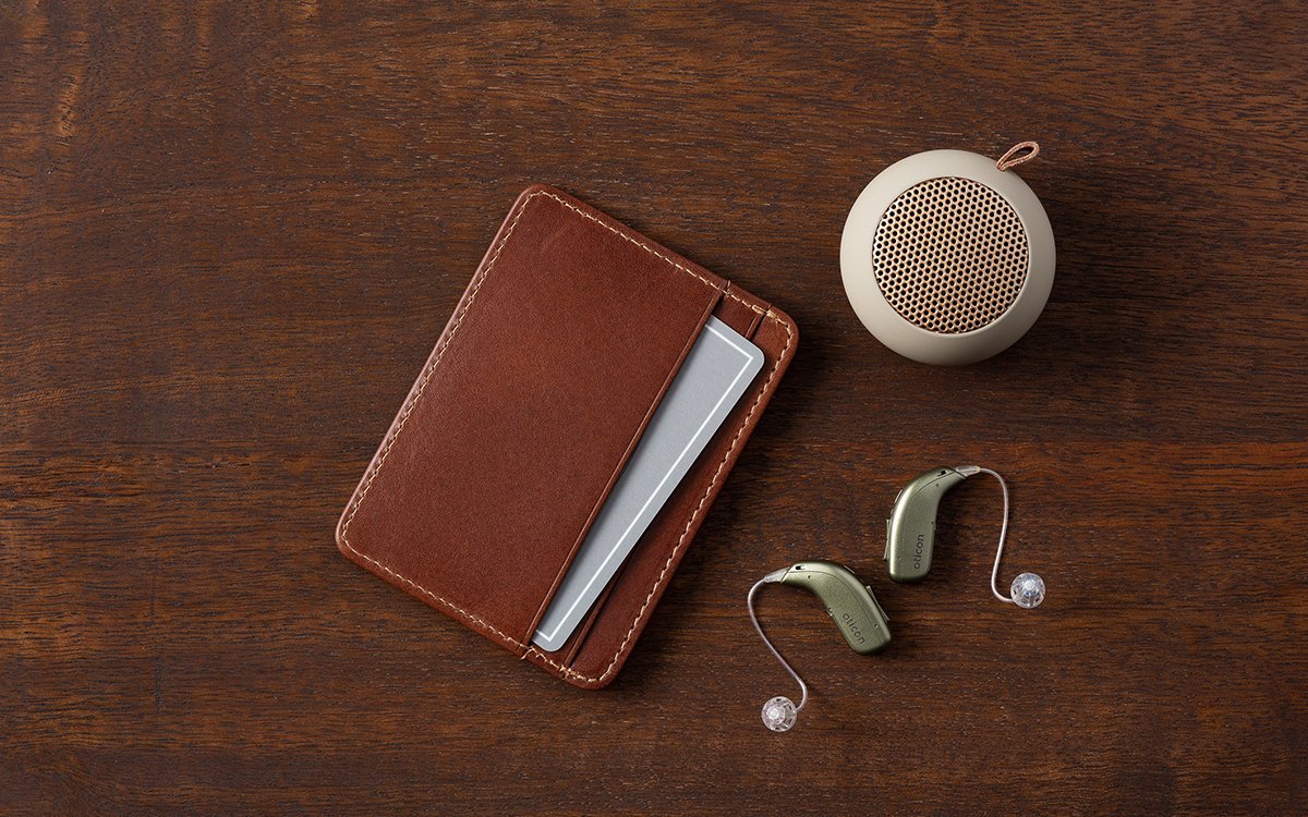 BTE Hearing Aids: Benefits, Features, and Who They Suit