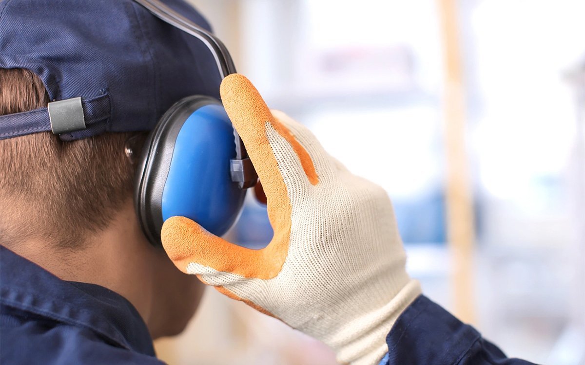 How to Use Hearing Protection Properly